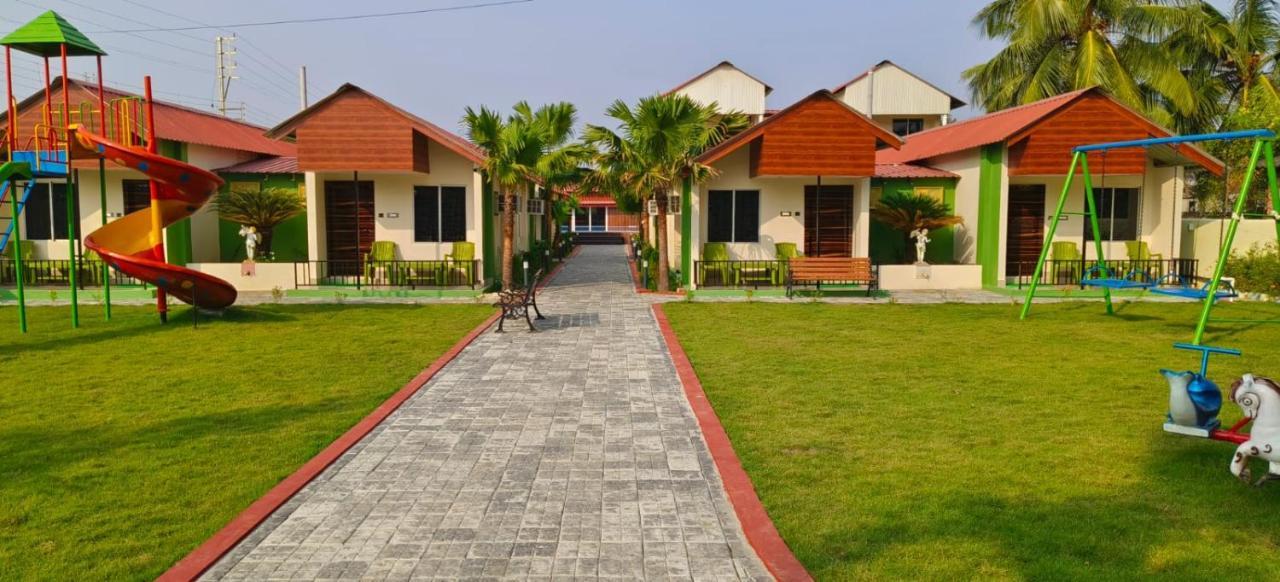 New Mouchak Hotel & Resorts Tajpur Exteriör bild