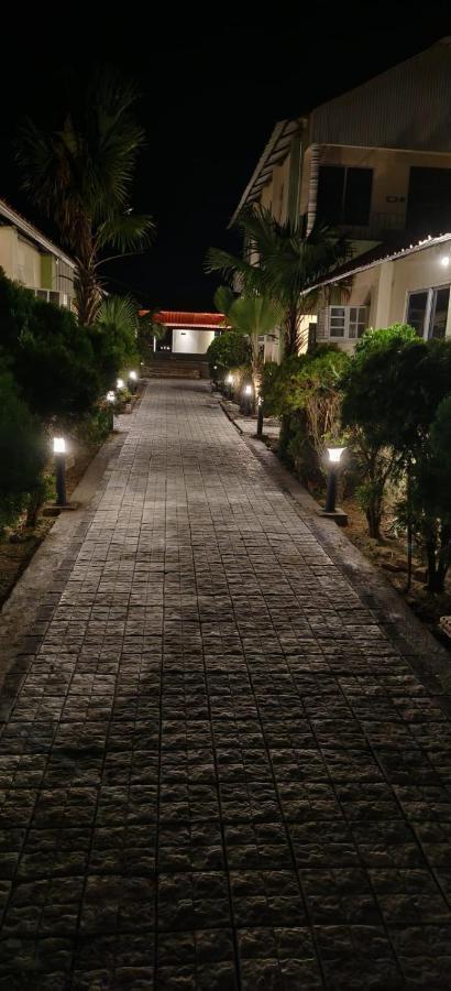 New Mouchak Hotel & Resorts Tajpur Exteriör bild