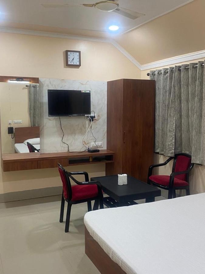 New Mouchak Hotel & Resorts Tajpur Exteriör bild