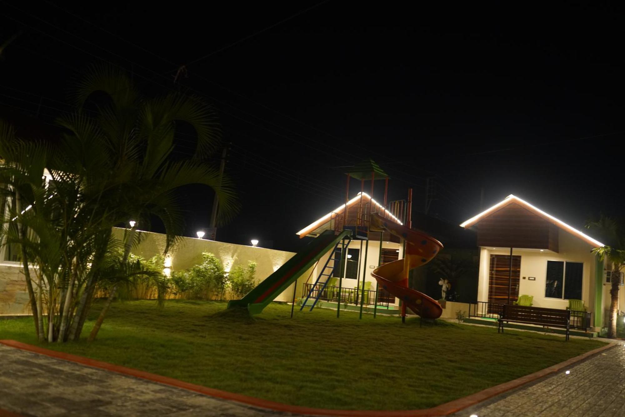 New Mouchak Hotel & Resorts Tajpur Exteriör bild